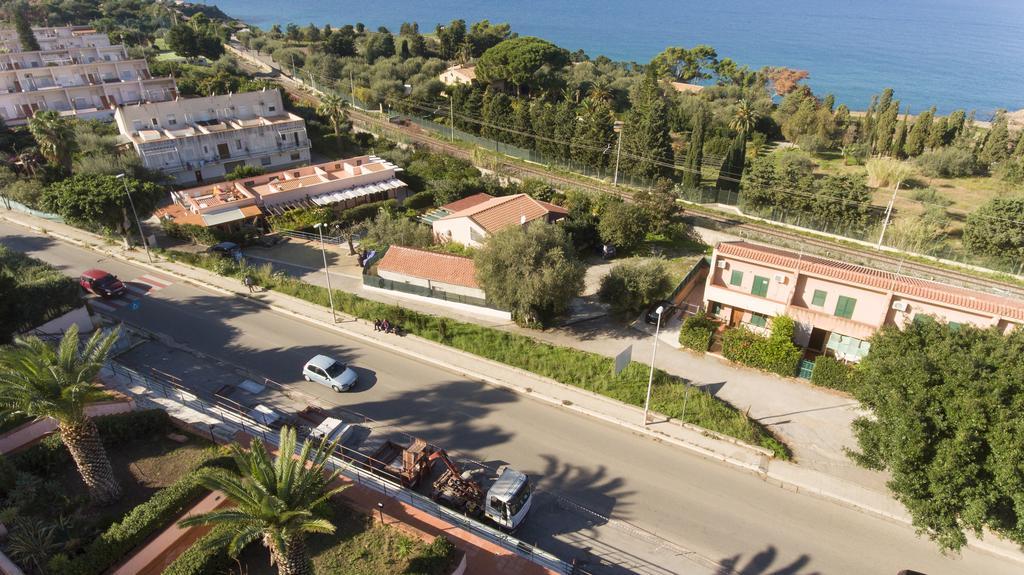 Villa Di Franco Cefalù Exterior foto